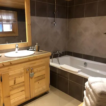 Le 1590 - Javen Apartment