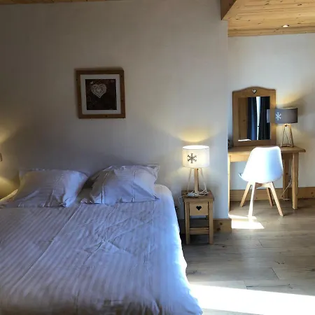 Le 1590 - Javen Apartment Sallanches